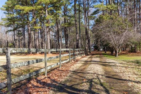 24362 Bay Farm Road, Carrollton, VA 23314 - MLS#: 10569654