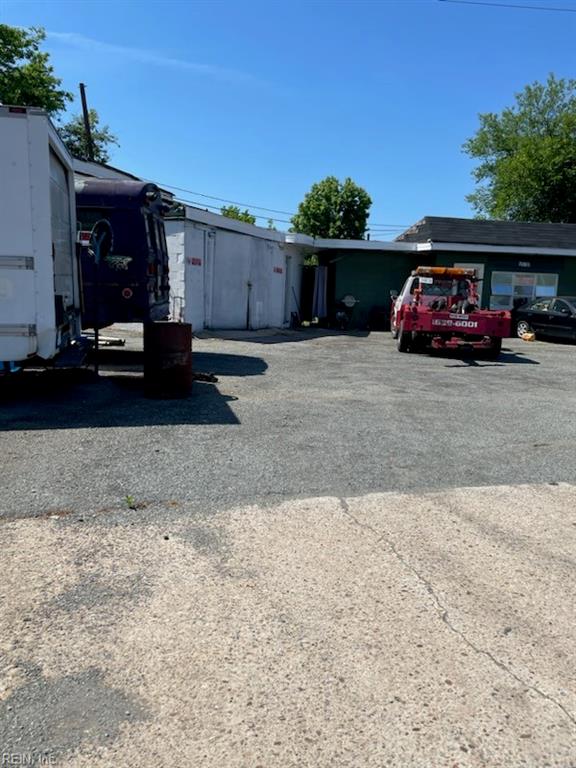 2460 W Pembroke Avenue, Hampton, VA 23661 MLS 10485692 Listing Information