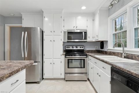 8 Executive Drive, Newport News, VA 23606 - MLS#: 10570731