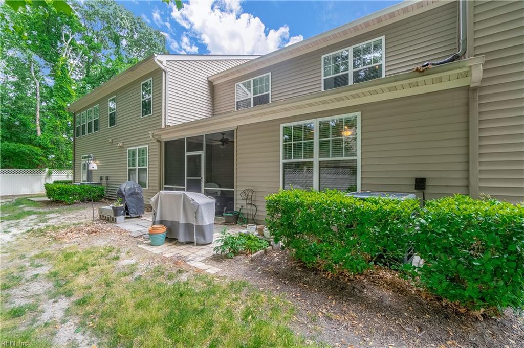 981 Turtle Pond Lane, Virginia Beach, VA 23455 MLS 10532056 Listing