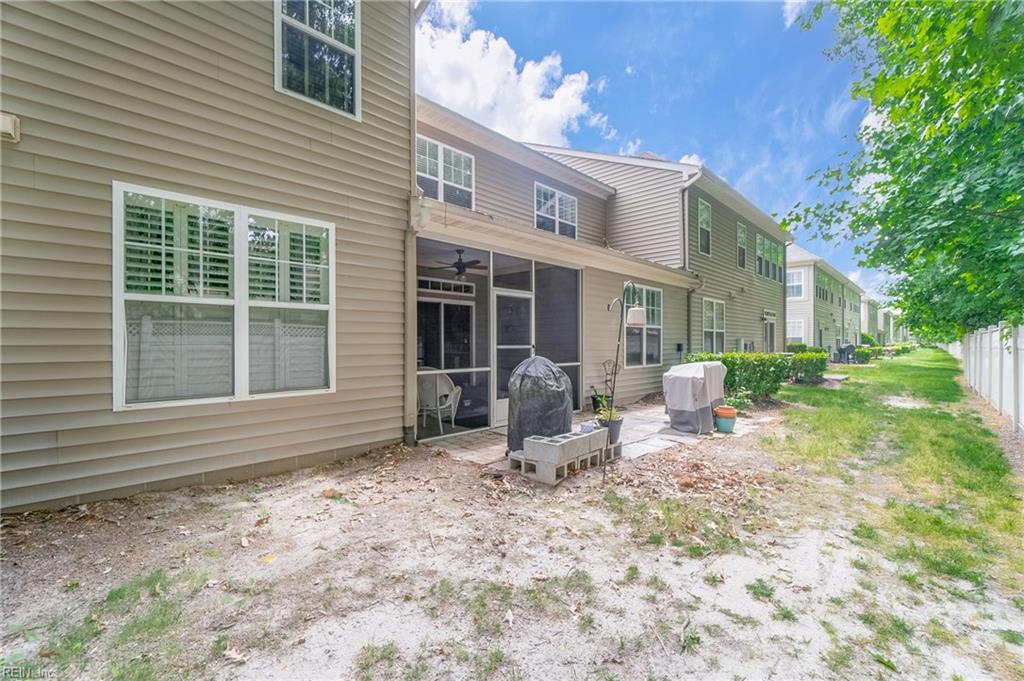 981 Turtle Pond Lane, Virginia Beach, VA 23455 MLS 10532056 Listing