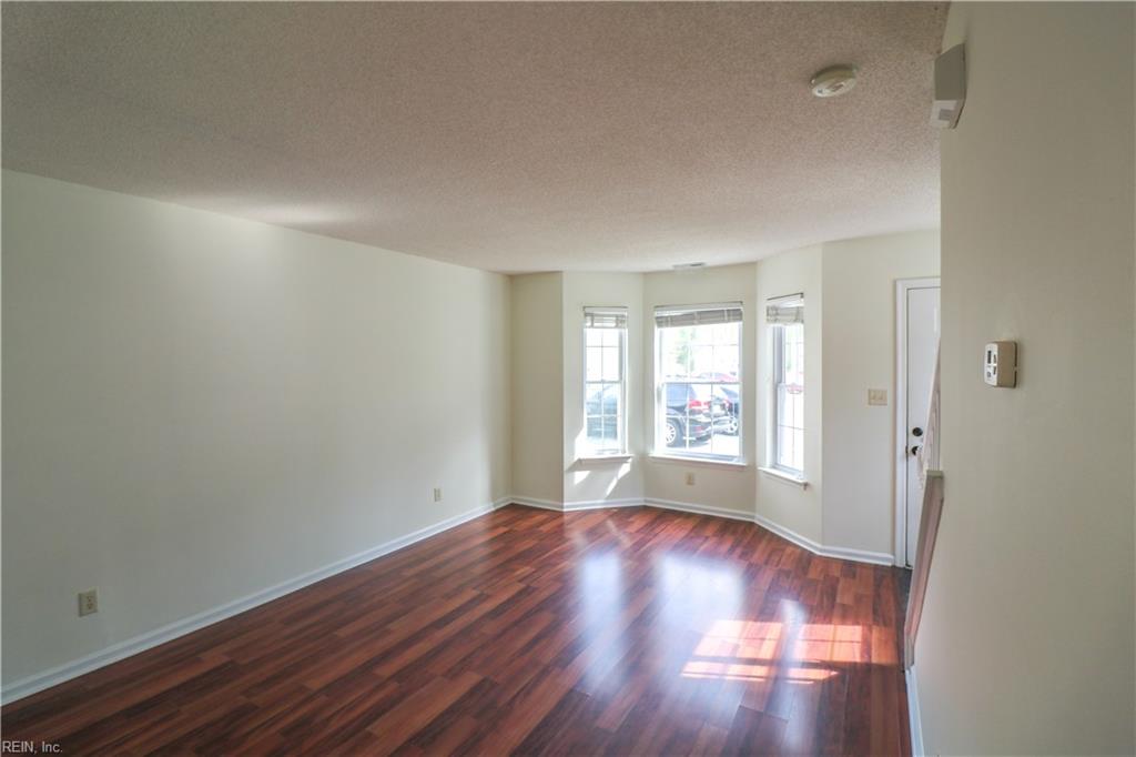 118 Acacia CIR, Smithfield, VA 23430 | MLS 10371386 | Listing Information |  REIN.com