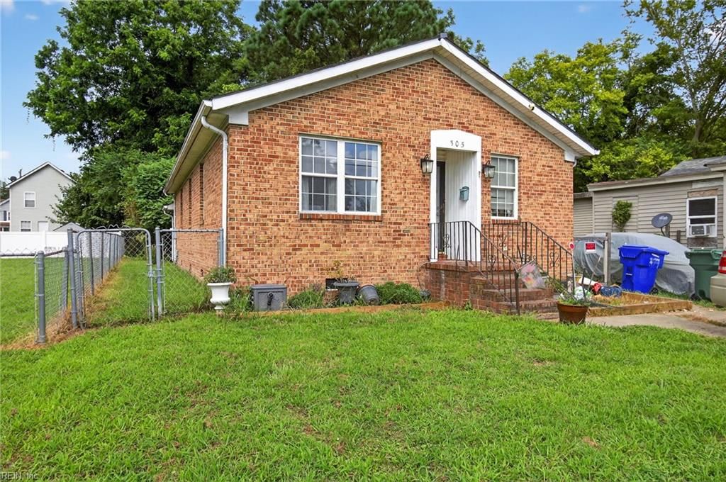 【中古】 Area 305 / Area 305 305 N 5th Street, Suffolk, VA 23434 | MLS 10598016 | Listing