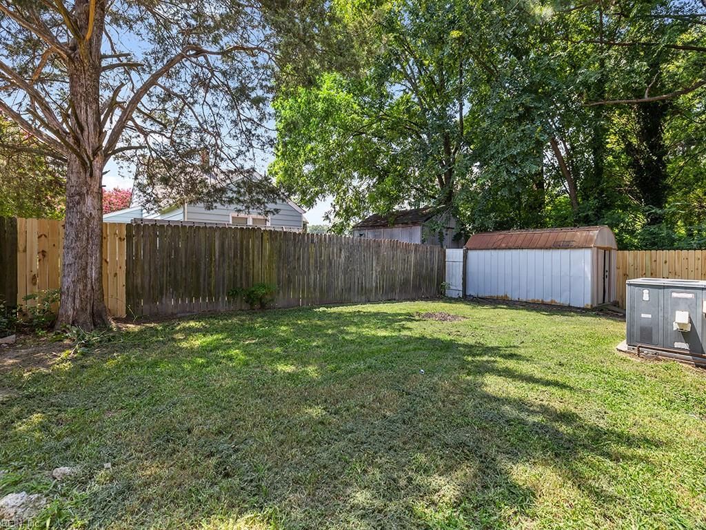 2015 Willow Wood Drive, Norfolk, VA 23509 MLS 10497547 Listing