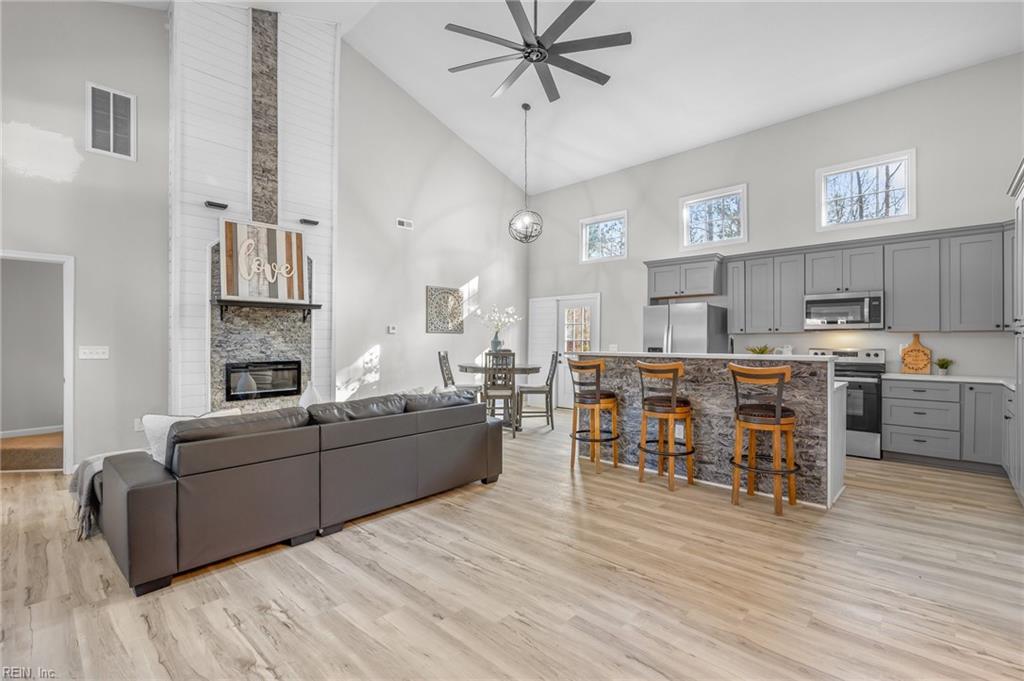 112 Dogwood DR, Yorktown, VA 23693 - MLS#: 10473642