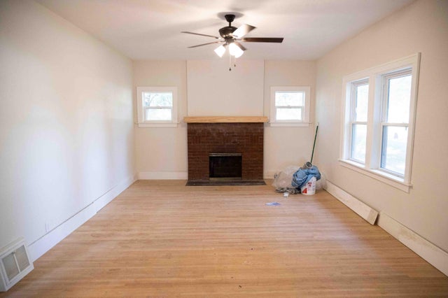 312 W 1st Ave
