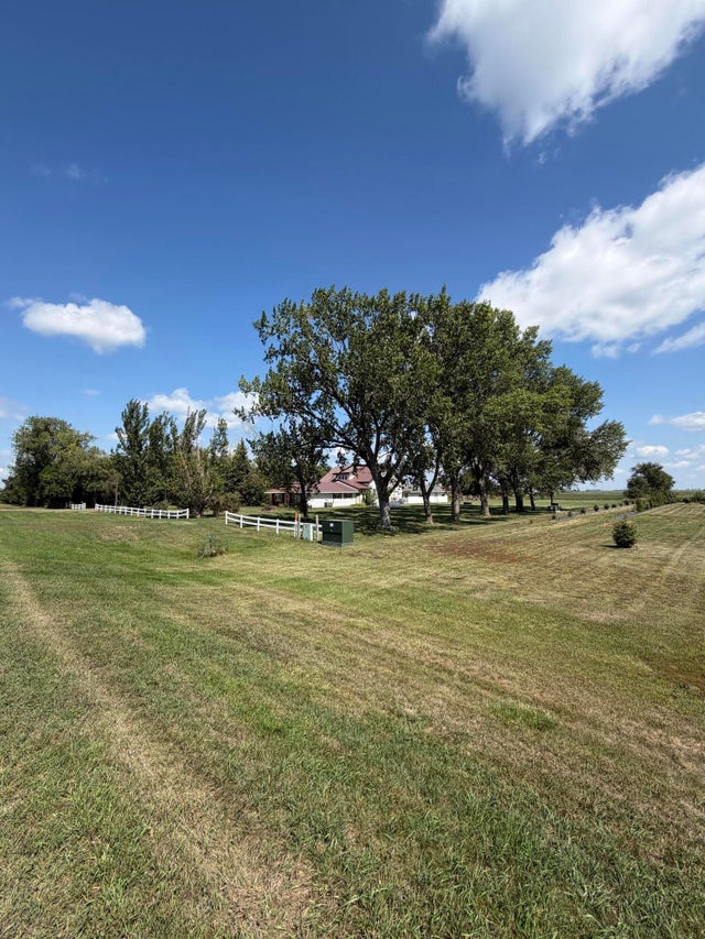 25378 US Highway 81