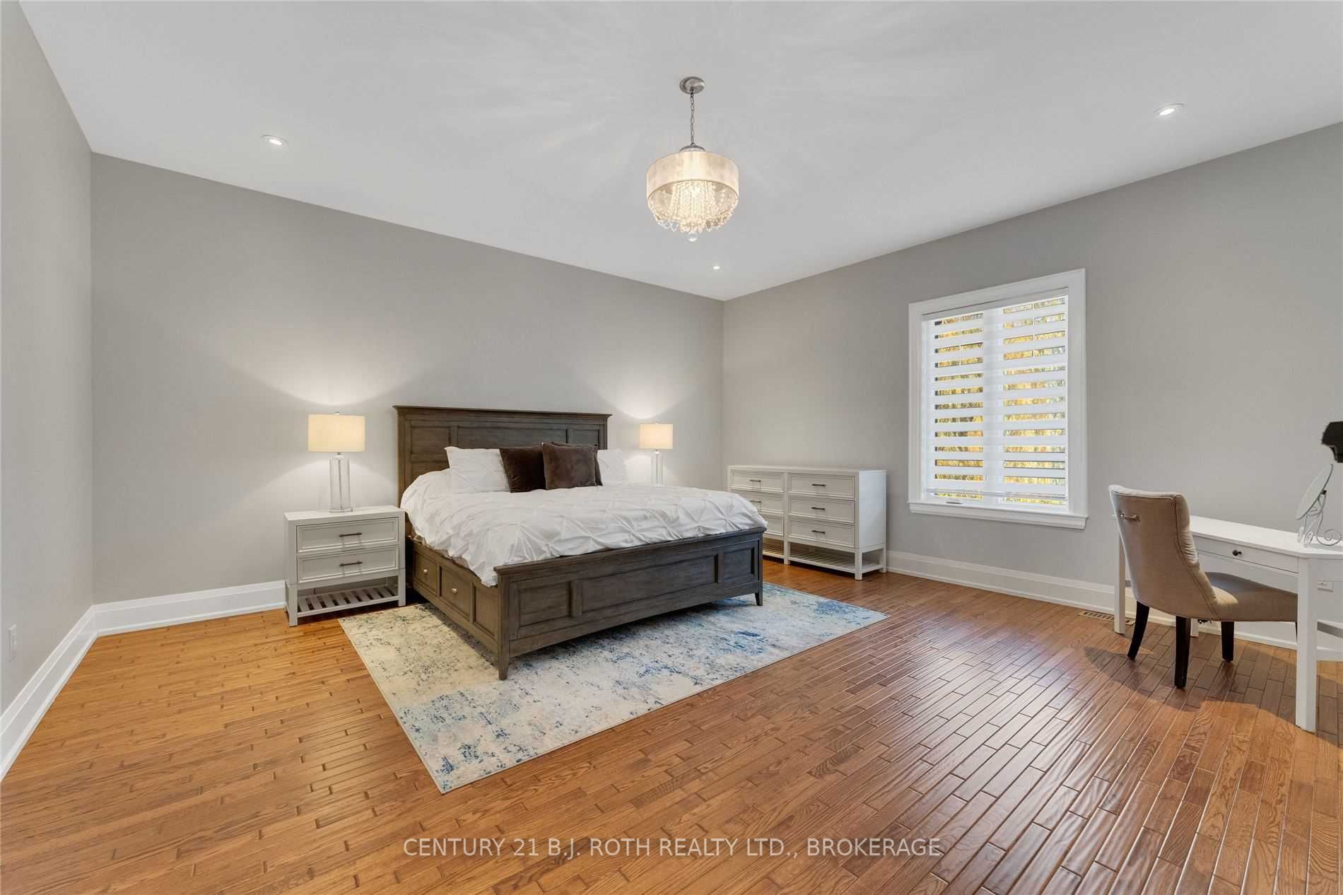 2350 Buchanan Street