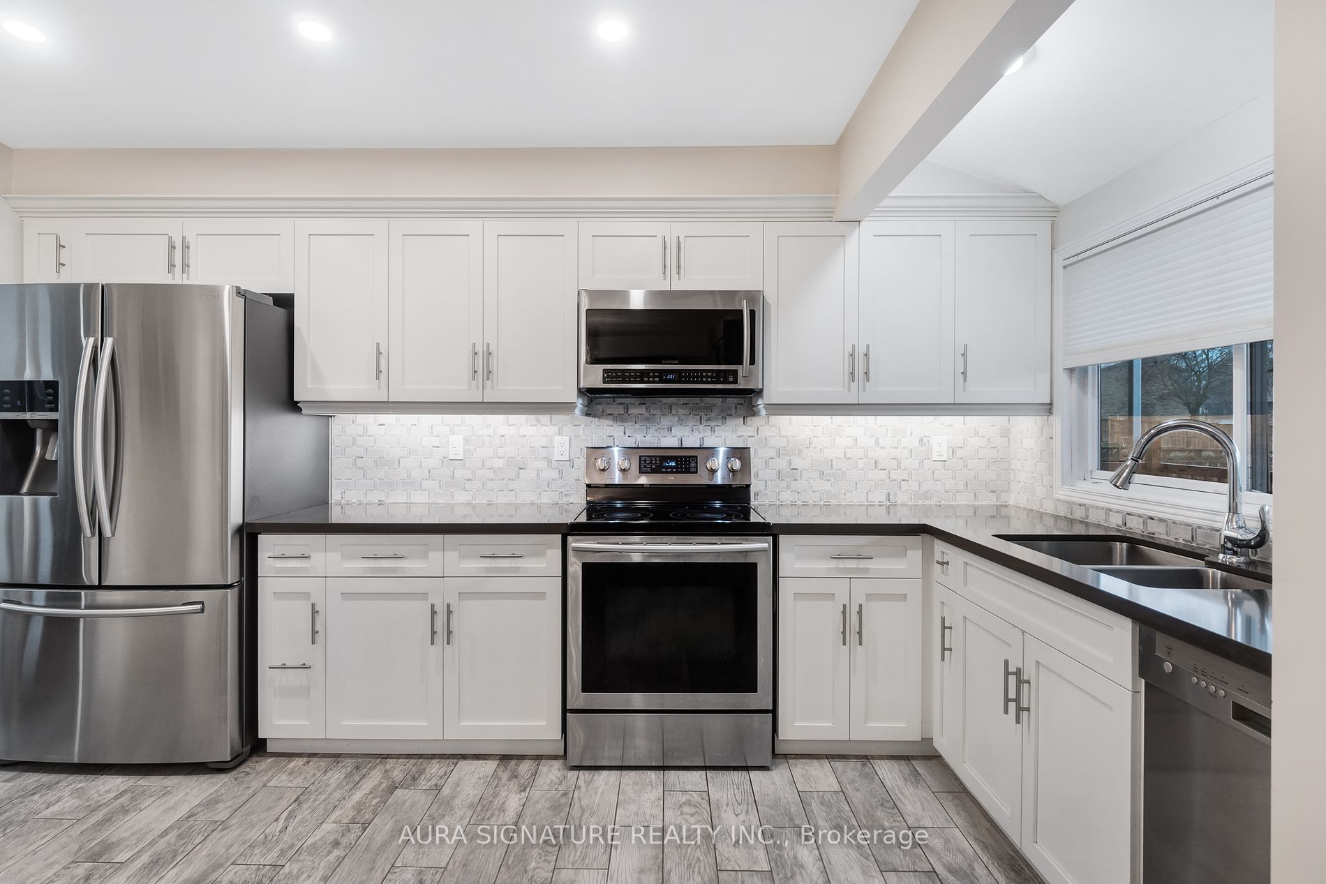 4 Jamieson Drive