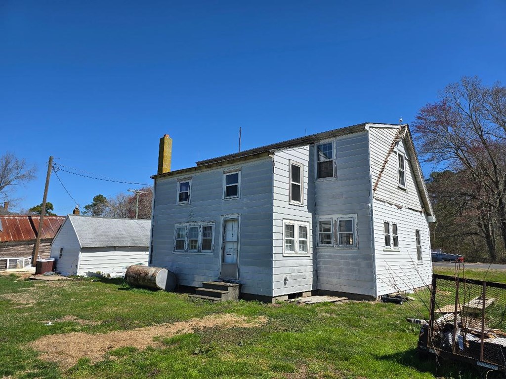 27277 ** Main St, Hallwood, Virginia image 4