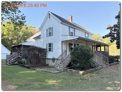 Homes For Sale - 10540 Teackle Rd<br/> Belle Haven, VA 23306