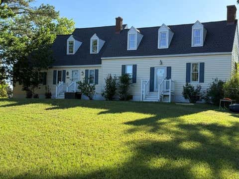 Homes For Sale - 35257 Cats Point Lane<br/> Quinby, VA 23423