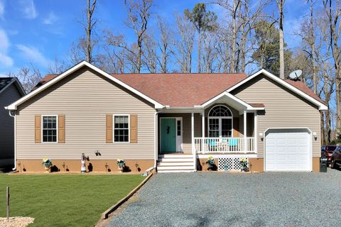 Homes For Sale - 1523 Brigantine Blvd<br/> Accomack County, Greenbackville, VA 23356