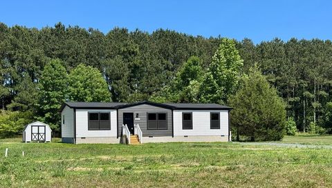 Mobile Home For Sale - 3225 Pine Meadows Way<br/> Northampton County, Exmore, VA 23350