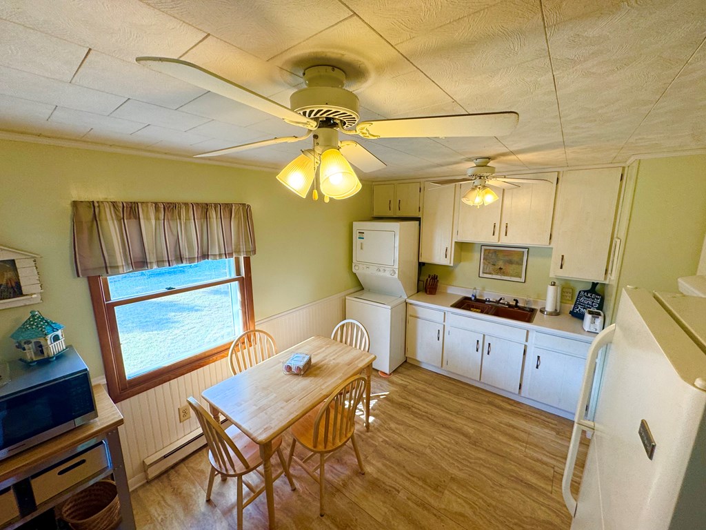 3434 Willow St, Chincoteague, Virginia image 3