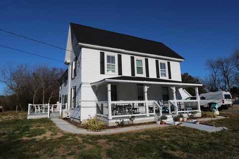 Vacant Land For Sale - 10008 Atlantic Rd<br/> Accomack County, Atlantic, VA 23336