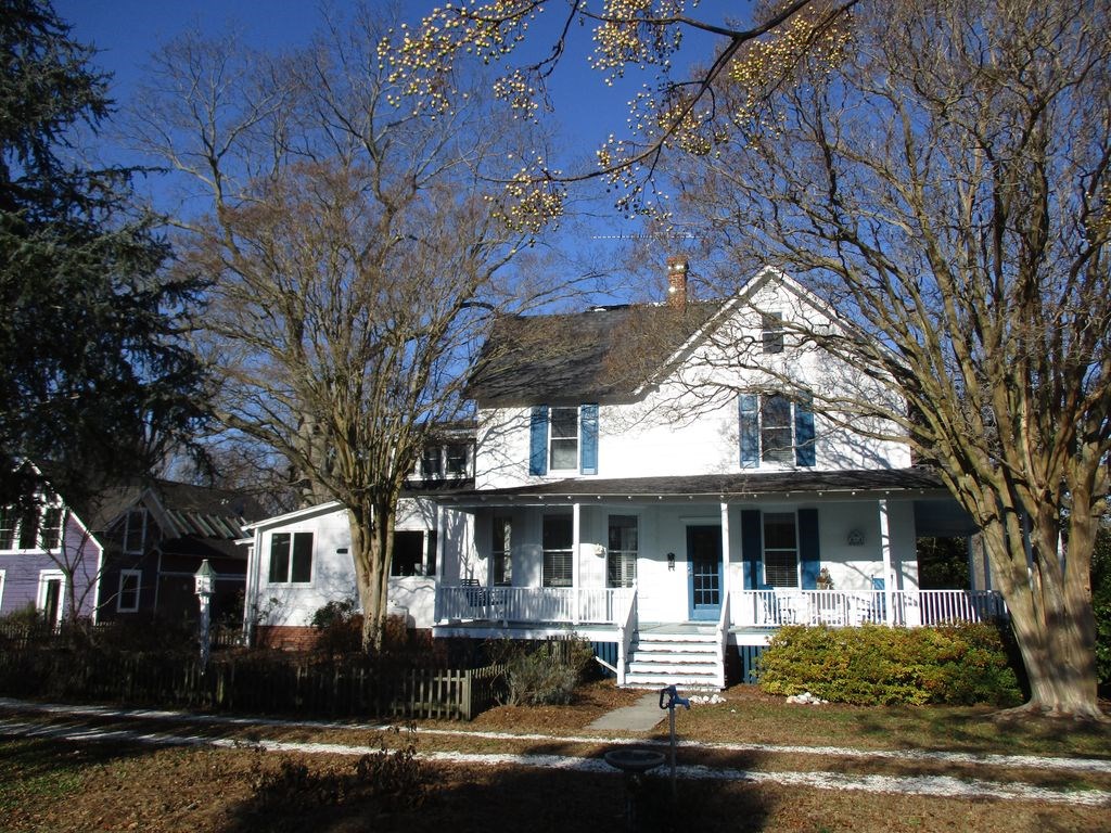 14262 Shore Dr, Harborton, Virginia image 2