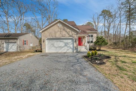 Homes For Sale - 2325 Rudder Ct<br/> Accomack County, Greenbackville, VA 23356