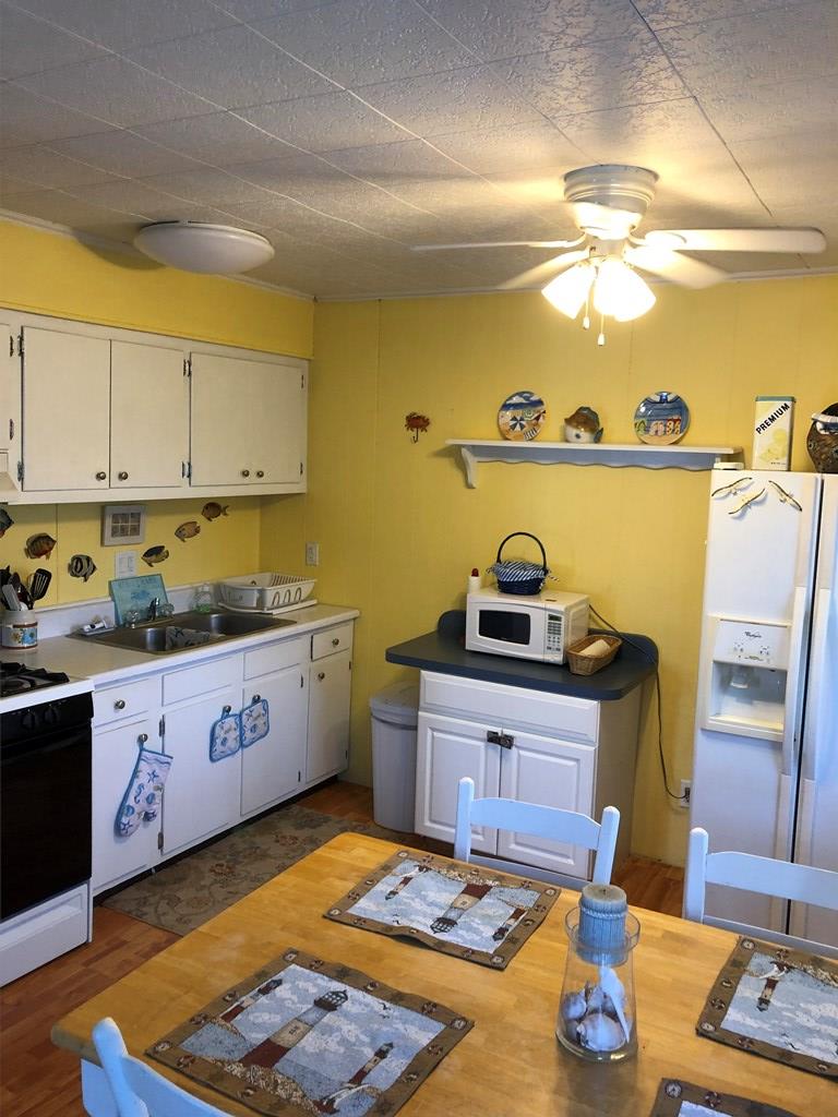 2561 Captains Corridor, Greenbackville, Virginia image 17