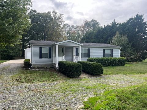 Homes For Sale - 5332 Ramshorn Lane<br/> Eastville, VA 23347