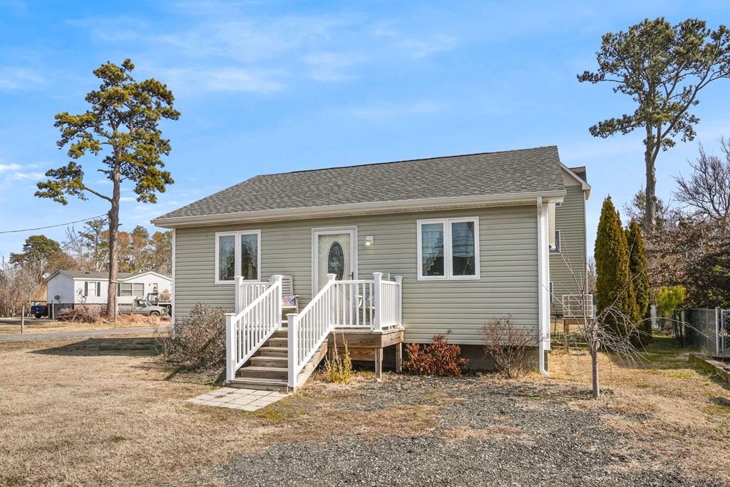 6483 Church St, Chincoteague, Virginia image 1