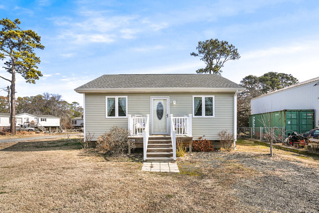 6483 Church St, Chincoteague, Virginia image 3