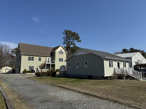 Homes For Sale - 6483/7 Church St<br/> Accomack County, Chincoteague, VA 23336