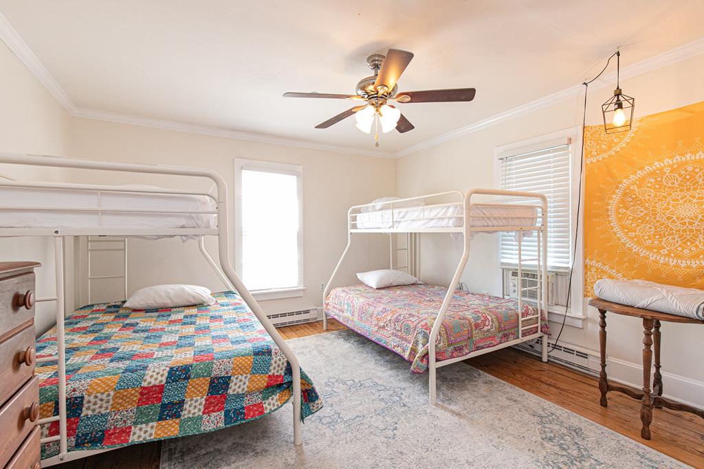521 Madison Ave, Cape Charles, Virginia image 22