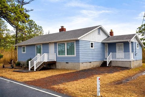 Homes For Sale - 5572 Main St<br/> Accomack County, Chincoteague, VA 23336