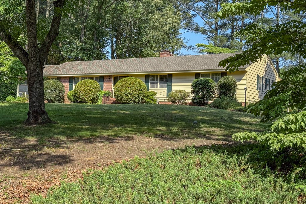 35197 Hillsborough Dr, Belle Haven, Virginia image 2