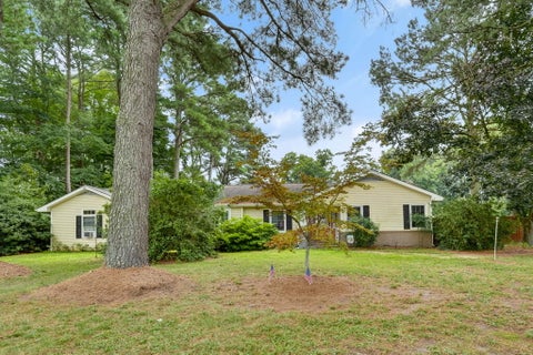 Homes For Sale - 28290 Main St<br/> Accomack County, Hallwood, VA 23359