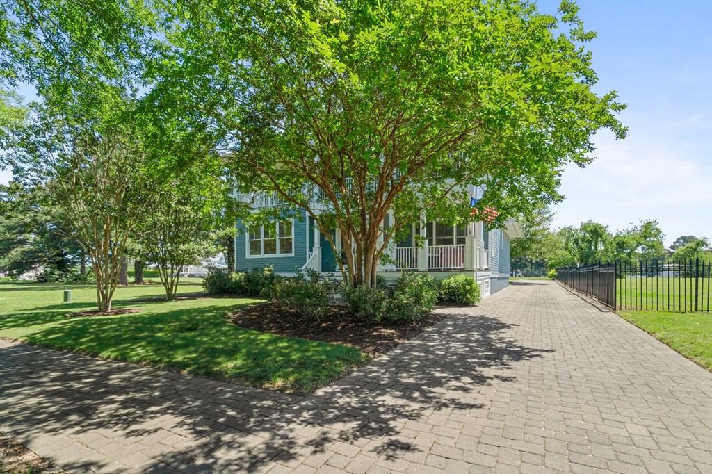 500 Fig St, Cape Charles, Virginia image 1