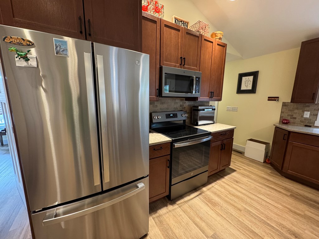 6111 Periwinkle Dr, Horntown, Virginia image 16