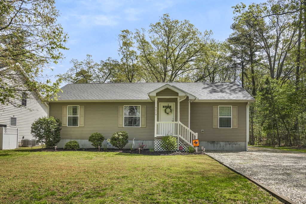 4070 Captains Corridor, Greenbackville, Virginia image 3