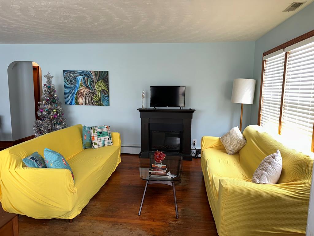 6190 Ocean Blvd, Chincoteague, Virginia image 3