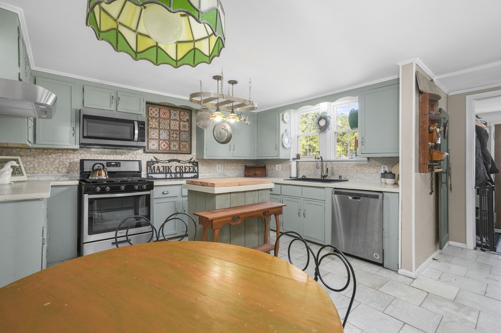 30065 Back Creek Rd, Hacksneck, Virginia image 16