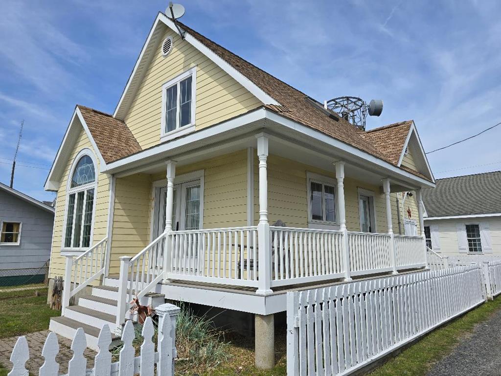 16155 Main Ridge Rd, Tangier, Virginia image 1