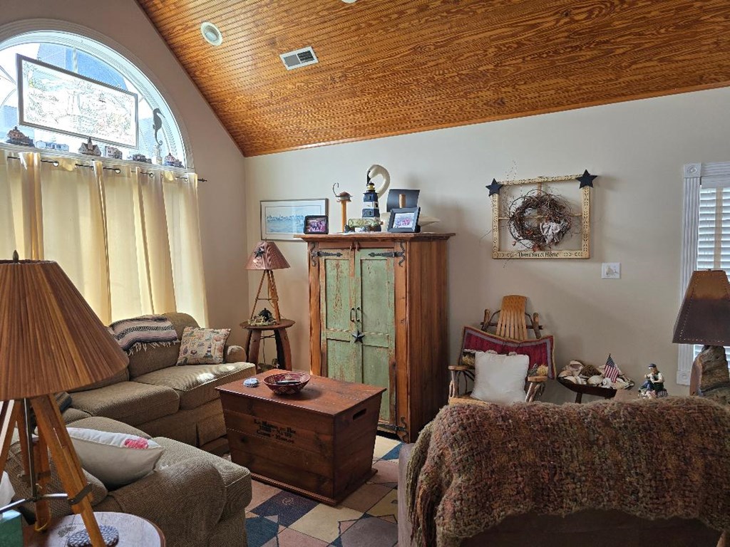 16155 Main Ridge Rd, Tangier, Virginia image 6