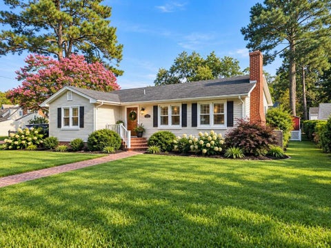Homes For Sale - 20500 Lee St<br/> Accomack County, Onley, VA 23418