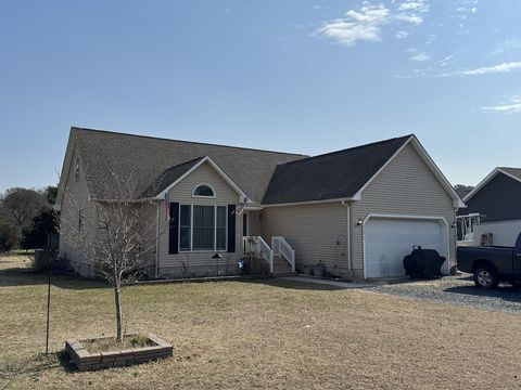 Homes For Sale - 2291 Yardarm Dr<br/> Accomack County, Greenbackville, VA 23356