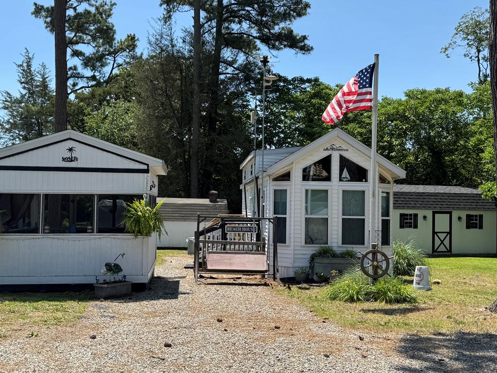 6250* Nautilus Dr, Horntown, Virginia image 1