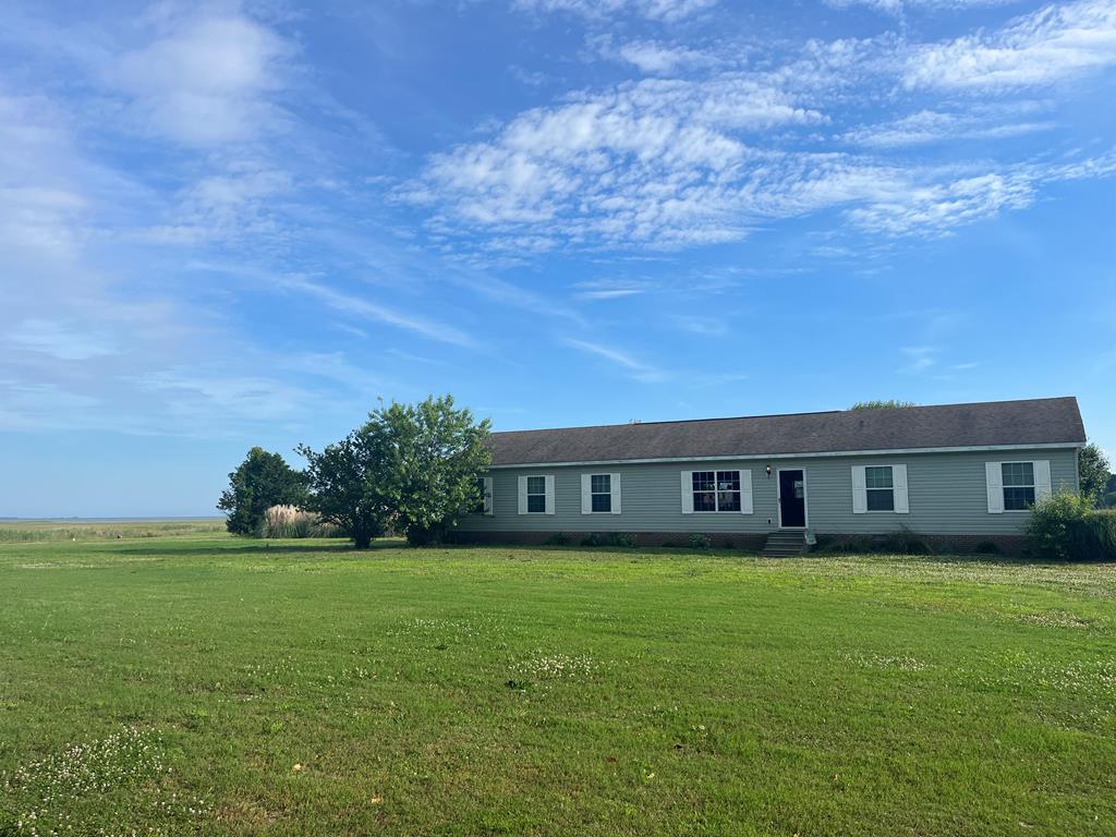 33017 Bradfords Neck Rd, Wachapreague, Virginia image 3