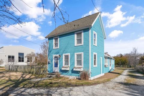 Homes For Sale - 4145 Hur Ln<br/> Accomack County, Chincoteague, VA 23336