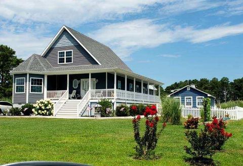 Homes For Sale - 5342 Hibiscus Dr<br/> Accomack County, Chincoteague, VA 23336