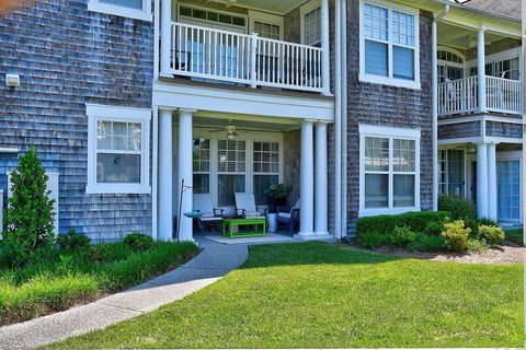 Condo For Sale - 815 Turnberry Arch<br/> Cape Charles, VA 23310