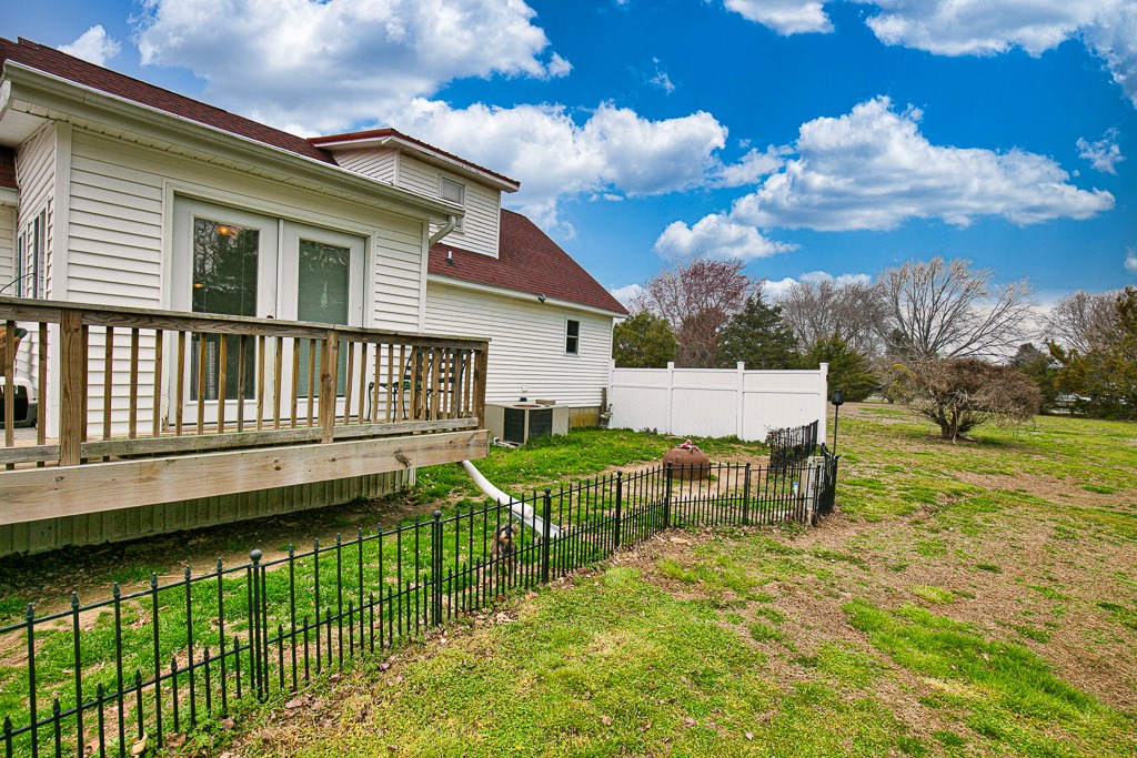 13091 Bethel Church Rd, Hallwood, Virginia image 16