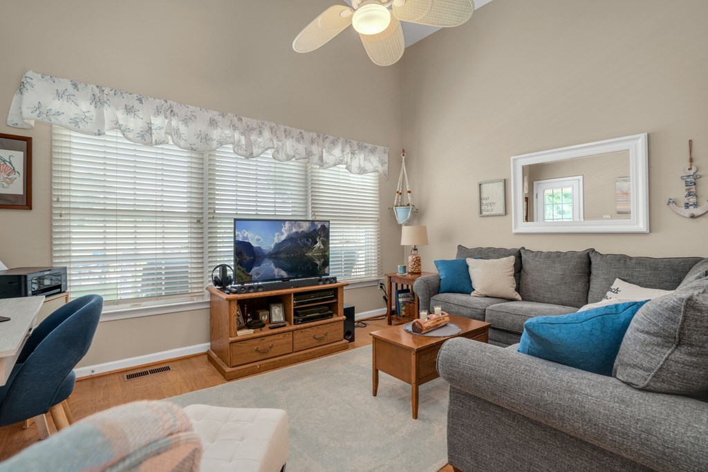 3074 Captains Corridor, Greenbackville, Virginia image 9