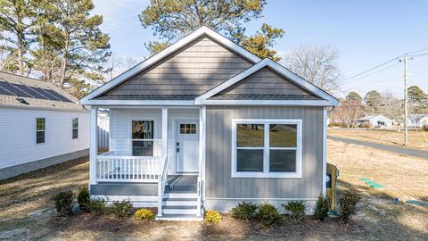 Homes For Sale - 24103 Willis St<br/> Parksley, VA 23421