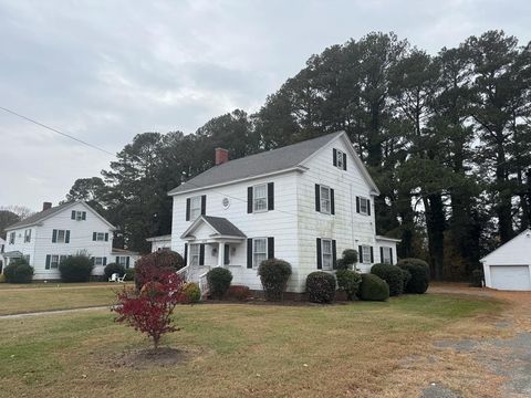 Homes For Sale - 16178 Lankford Hwy<br/> Bloxom, VA 23308