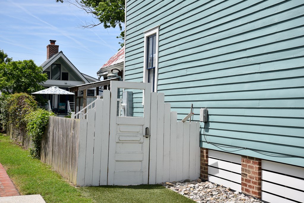 420 Randolph Ave, Cape Charles, Virginia image 4